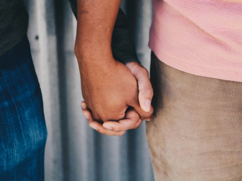 《愛滋》讓不一樣能異中求同｜小健與John【POZstory陽性故事】(標題圖檔)